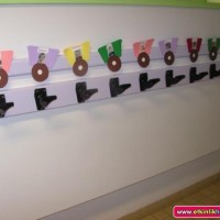 okul öncesinde geometrik,mevsim,renk, hava duygu grafikler  (109)