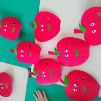 okul öncesinde boyma çalişması ve sanat etkinliği (171)